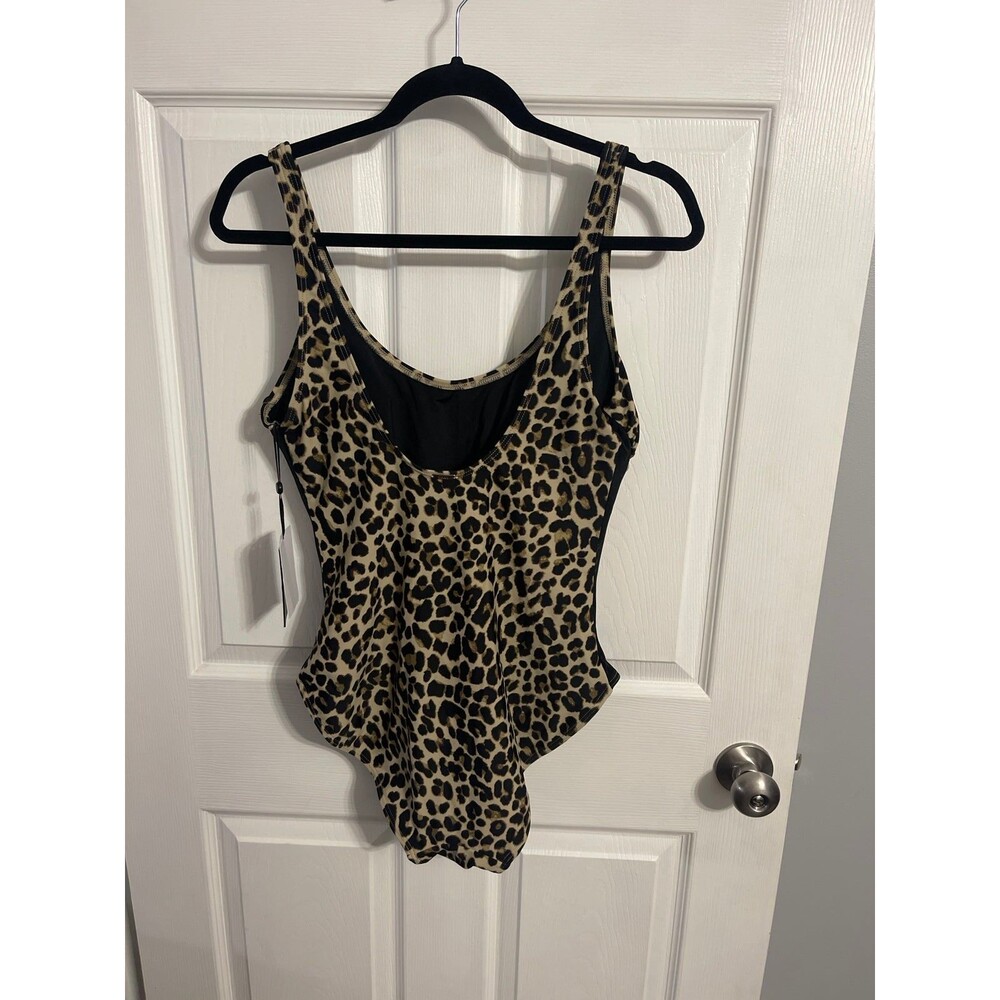 DKNY Women's Leopard-Print One Piece Swimsuit  Suntan Size 12  New with Tags - Picture 3 of 9